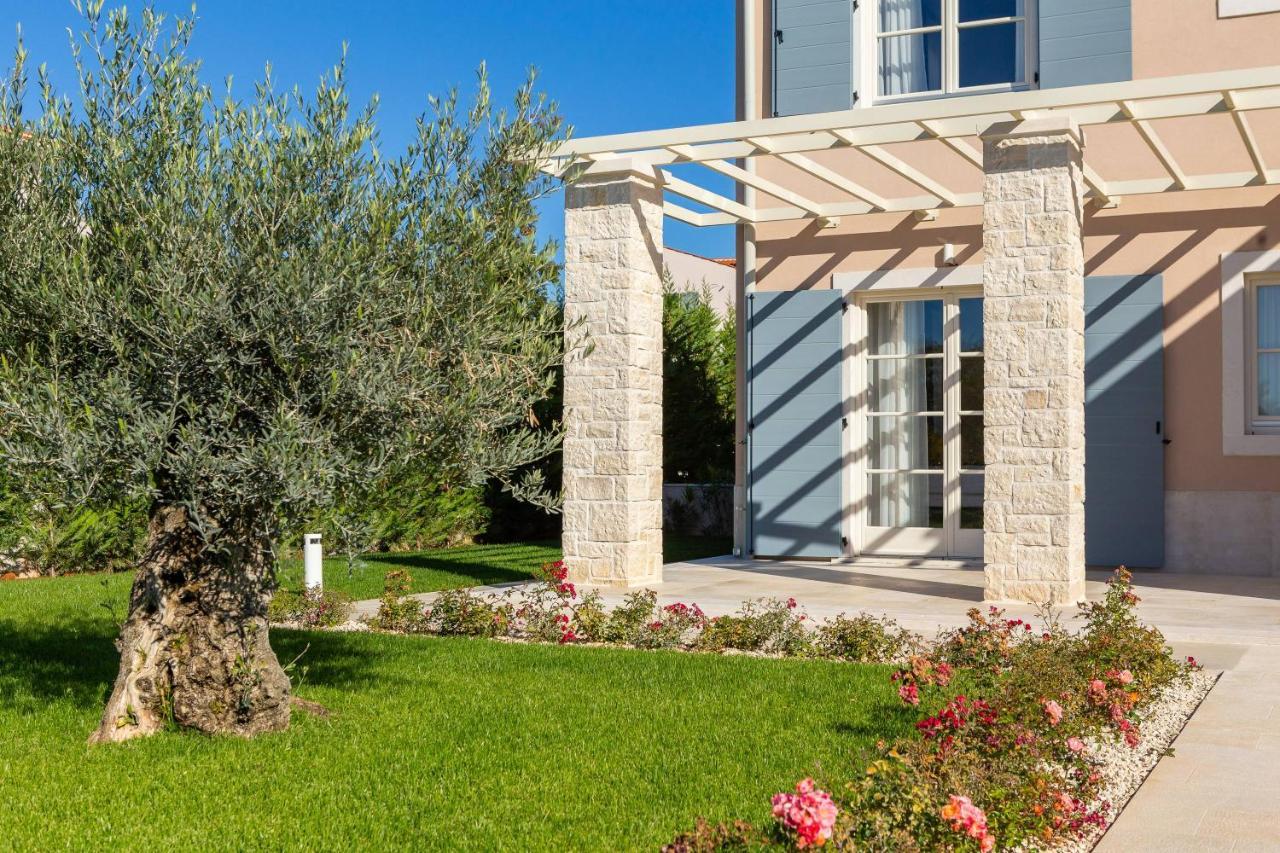 Villa Divine By Ilc Brtonigla Exterior photo
